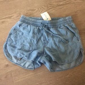 NWT Tencel denim shorts